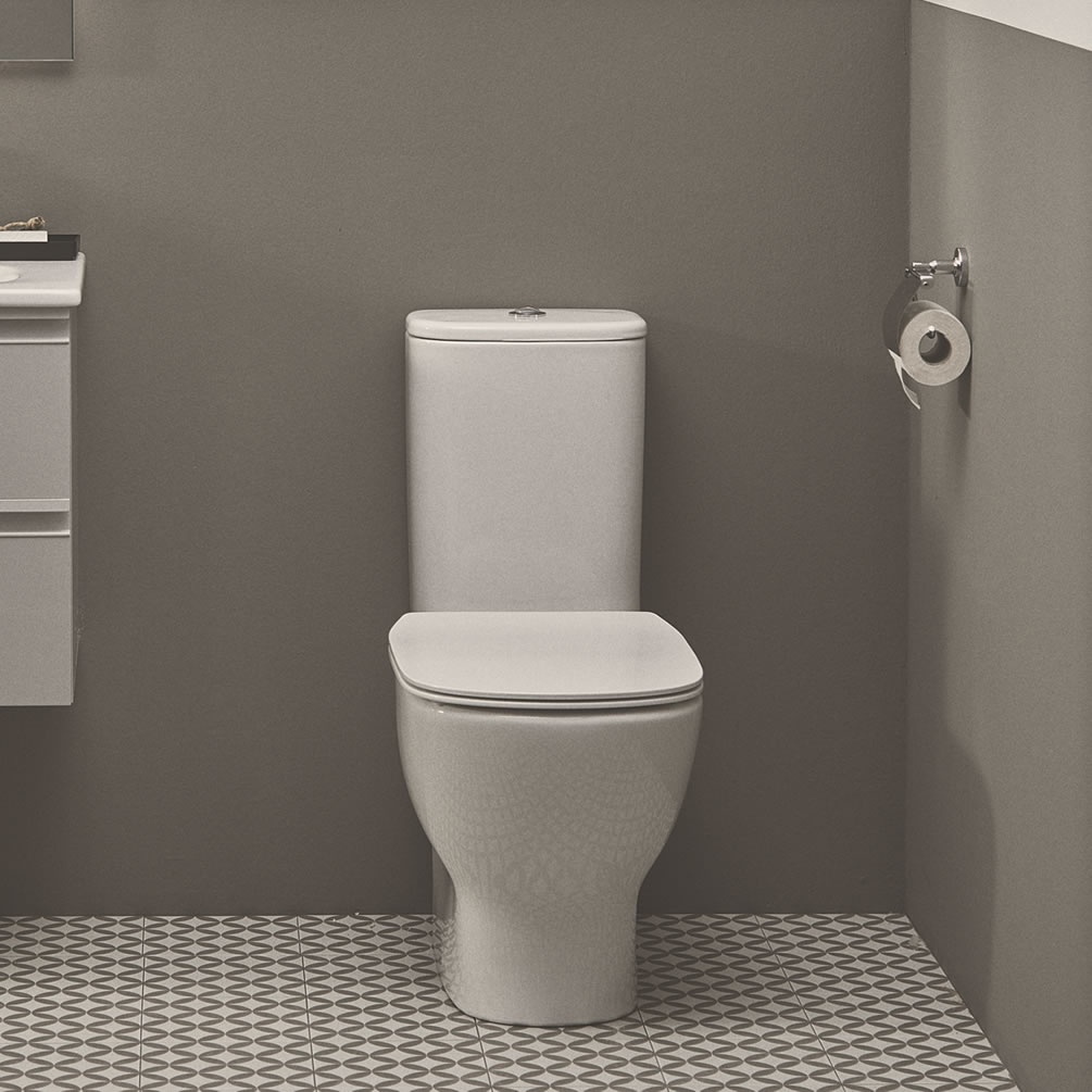 Lifestyle image of Ideal Standard Tesi Close-Coupled Toilet
